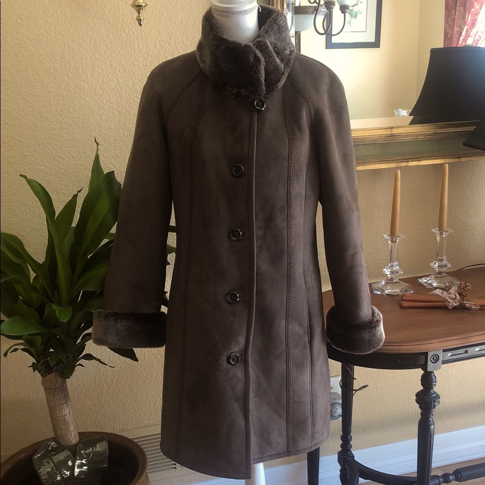 Gallery Sherpa Faux Fur Coat